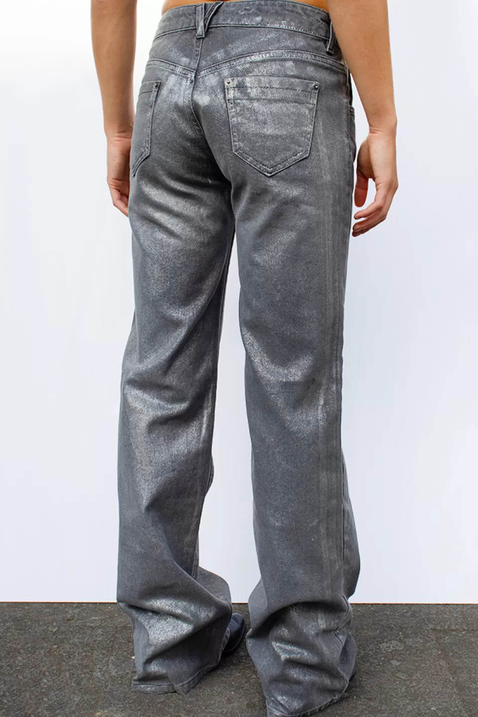 jeans_straight_325688.webp Subdued Jeans straight