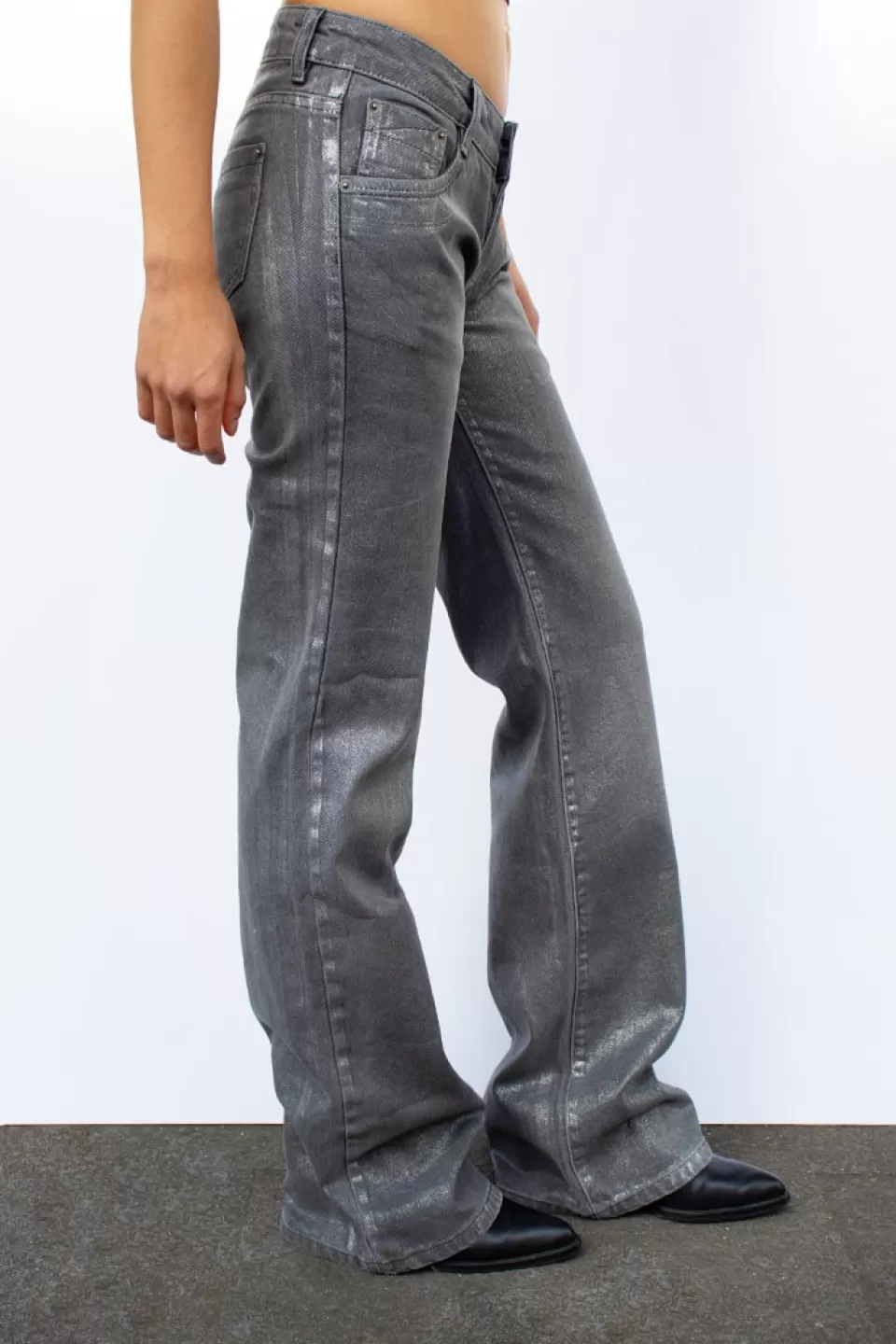 jeans_straight_325689.webp Subdued Jeans straight