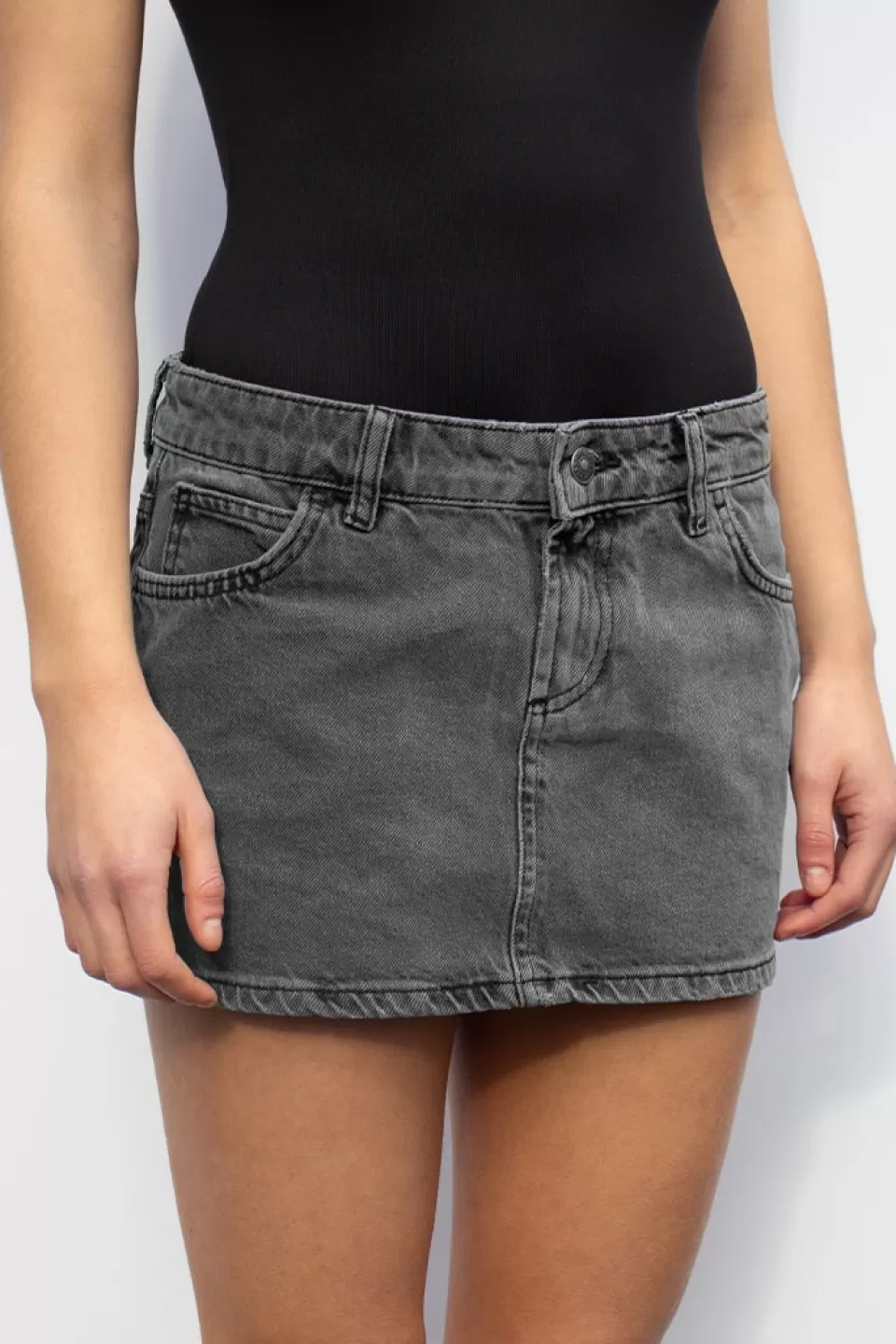 minigonna_low_waist_324303.webp Subdued Minigonna low waist